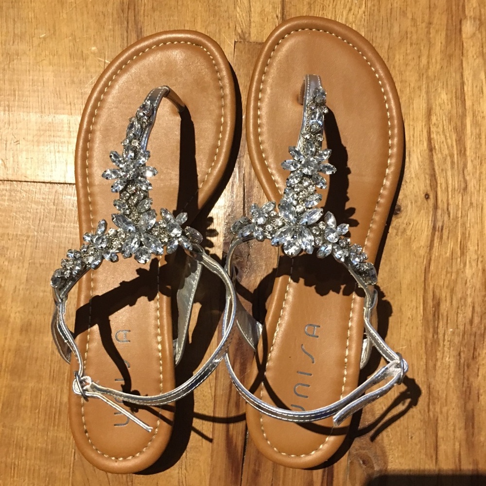 Formal sandal